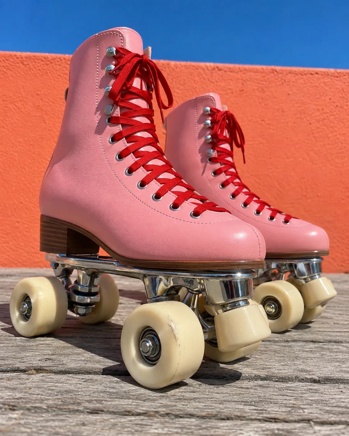 Roller Skate in Strawberry Swirl